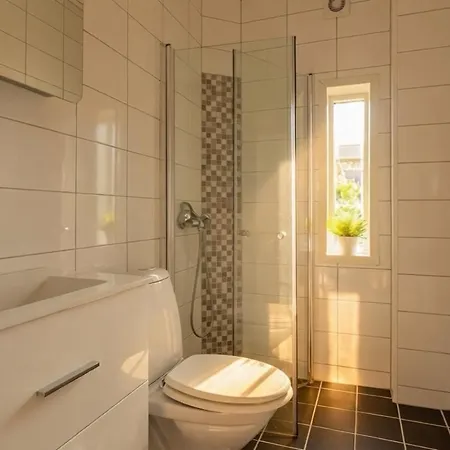 Apartman Spacious 3 Bedroom In The Heart Of *